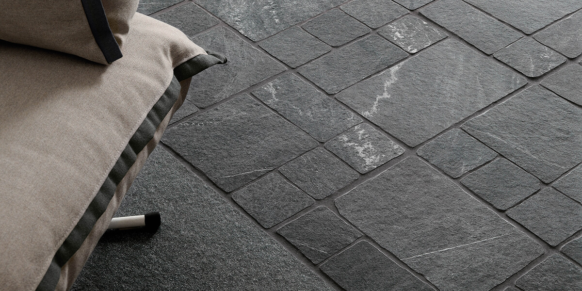 Coem Cardoso Anthracite Tumbled Porcelain Mosaic